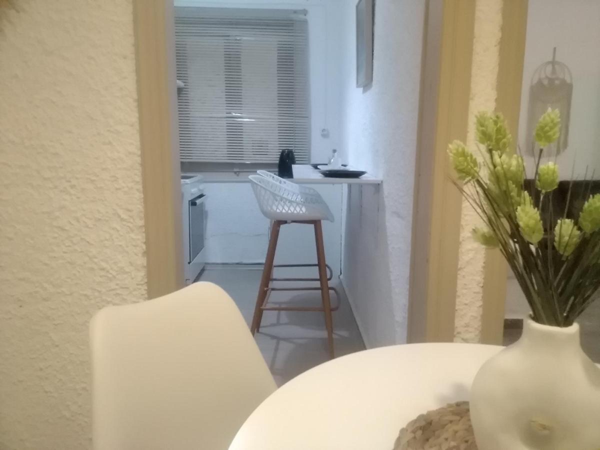 Apartment President *